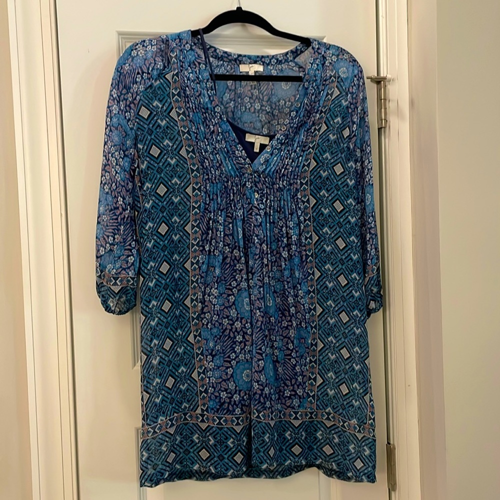 EUC JOIE size small 💯 silk tunic dress with 100 cotton tank lining! Blue purple